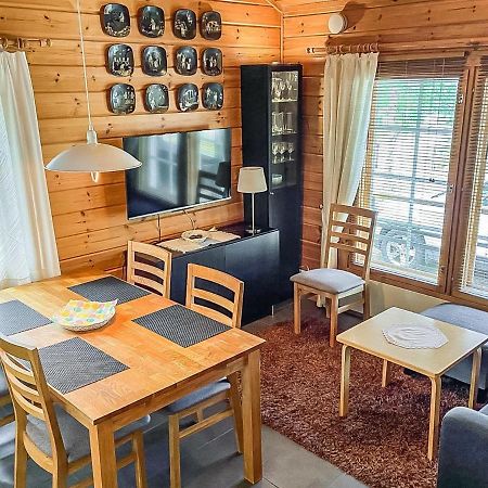 Holiday Home Lomayllaes B26 -Palovaarankaarre 8 A By Interhome Yllasjarvi Bagian luar foto