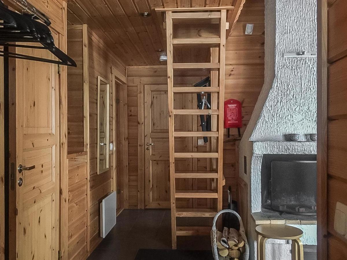 Holiday Home Lomayllaes B26 -Palovaarankaarre 8 A By Interhome Yllasjarvi Bagian luar foto