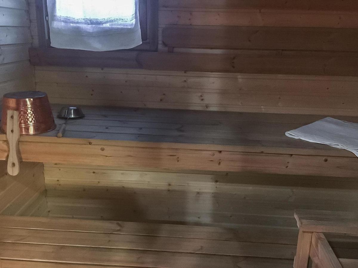 Holiday Home Lomayllaes B26 -Palovaarankaarre 8 A By Interhome Yllasjarvi Bagian luar foto